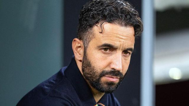 1746159029457076979.jpg amorim.jpg